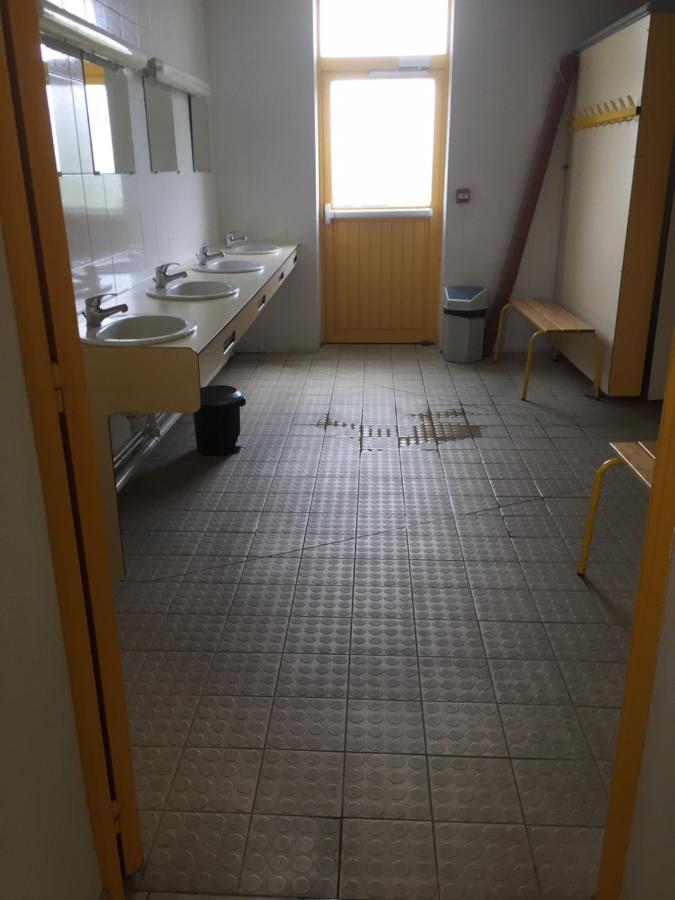 Auberge De Jeunesse-La Hulotte Montreuil  Buitenkant foto