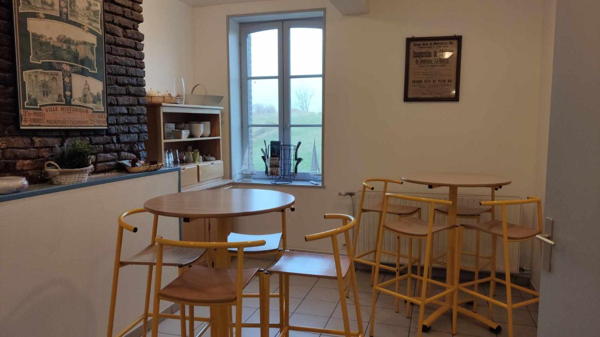 Auberge De Jeunesse-La Hulotte Montreuil  Buitenkant foto