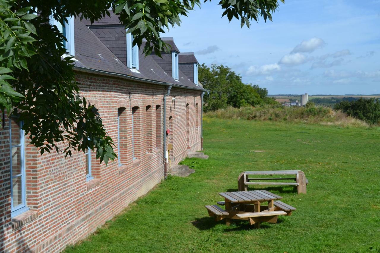 Auberge De Jeunesse-La Hulotte Montreuil  Buitenkant foto
